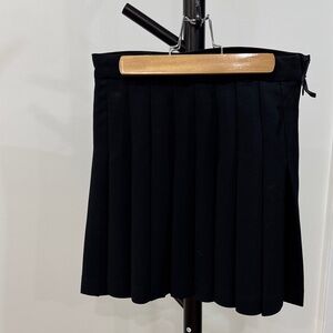 Babaton Black Pleated Mini Skirt
